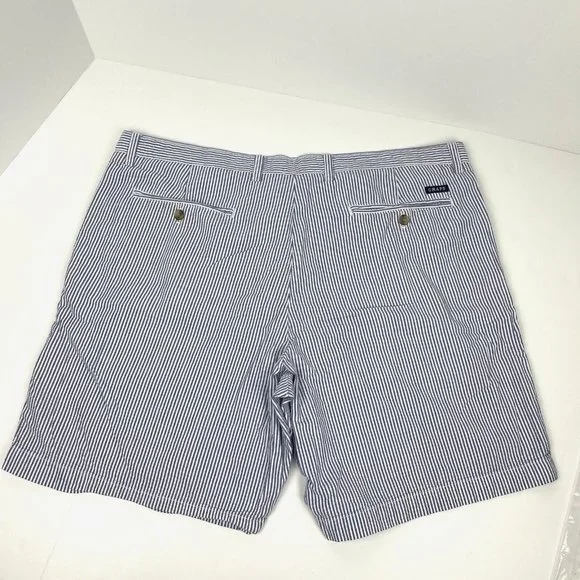 Chaps Shorts Men's Size 42 Blue Seersucker Chino Shorts‎ Pinstripe Stripe Casual - Picture 4 of 7